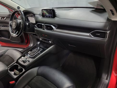 Used 2019 MAZDA CX-5 Touring image 26