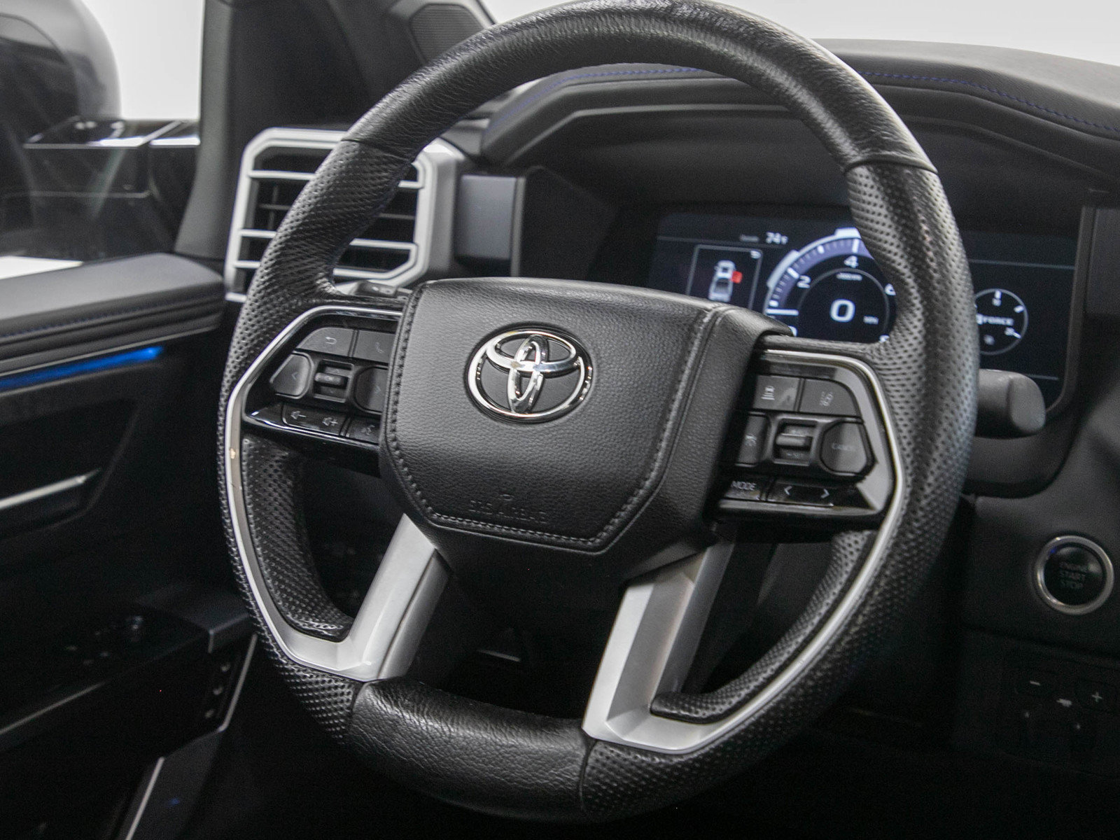 Used 2024 Toyota Tundra Platinum AWD/4WD image 14