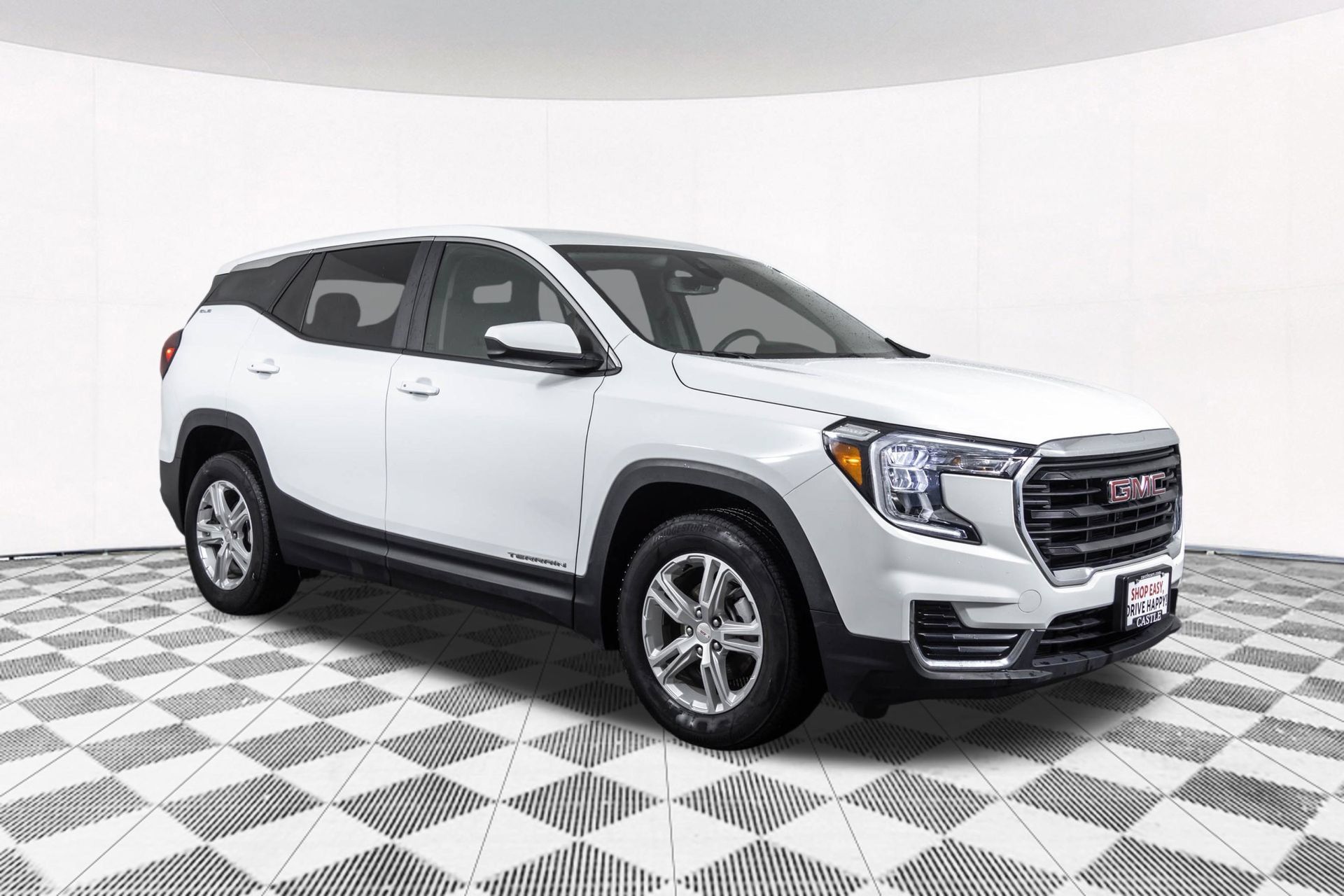 Used 2024 GMC Terrain SLE AWD/4WD image 19