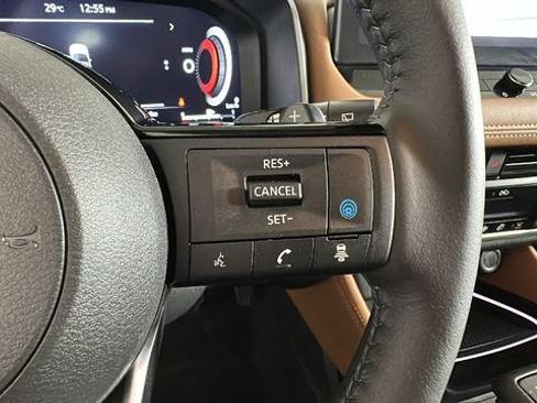 Used 2024 Nissan Rogue Platinum w/ Platinum Premium Package AWD/4WD image 16