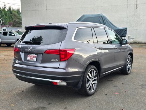 Used 2016 Honda Pilot Elite image 7