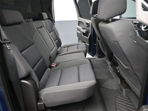 Used 2018 Chevrolet Silverado 1500 LT w/ Texas Edition image 16