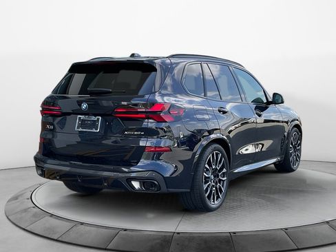 New 2026 BMW X5 xDrive50e w/ M Sport Package AWD/4WD image 7