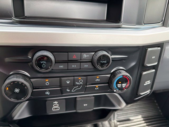 New 2026 Ford F550 4x4 Regular Cab Super Duty image 20