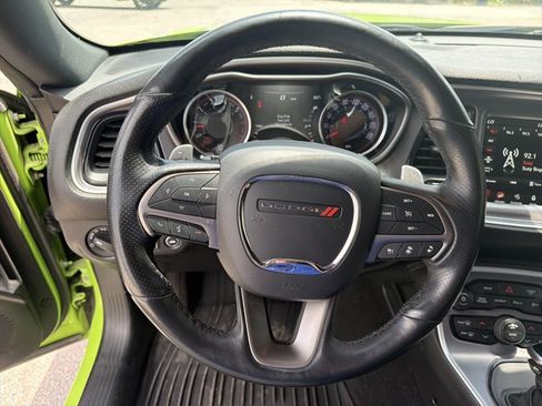 Used 2019 Dodge Challenger R/T Scat Pack RWD image 12