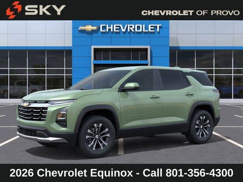 New 2026 Chevrolet Equinox LT image 2