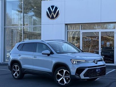 Certified 2025 Volkswagen Taos SEL