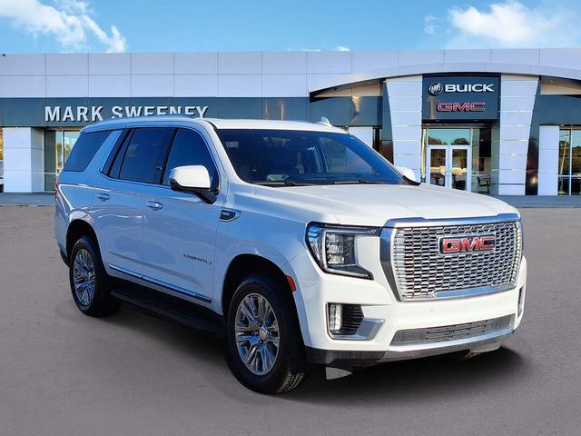 Used 2024 GMC Yukon Denali AWD/4WD image 3