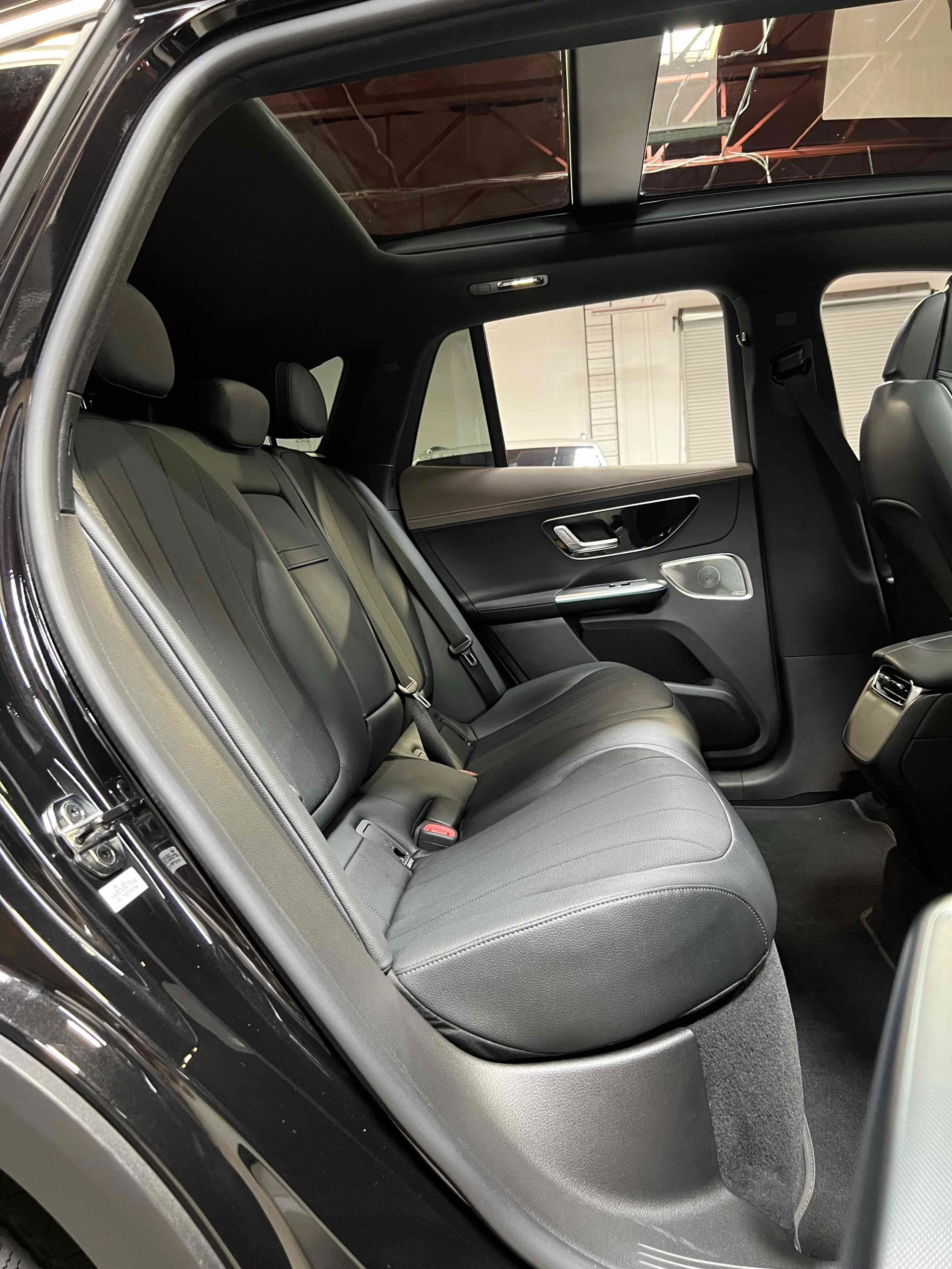 Used 2023 Mercedes-Benz EQE 350+ SUV image 37