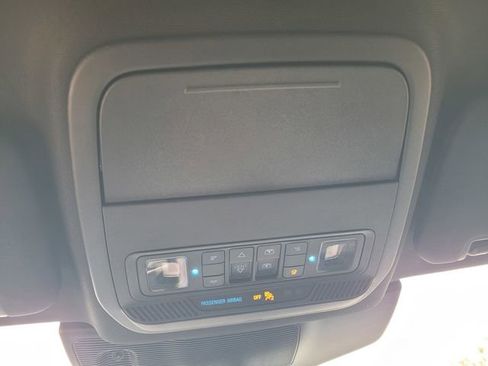 Certified 2022 Ford Explorer ST-Line w/ Class IV Trailer Tow Package image 22