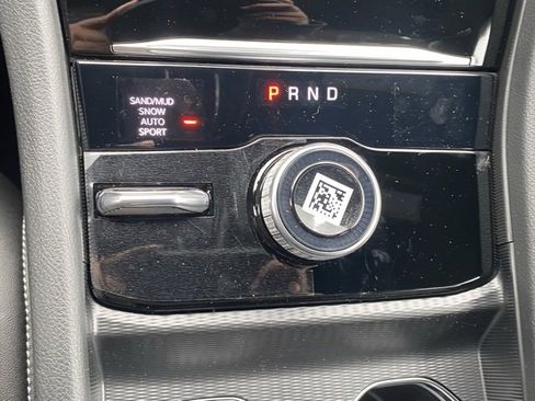 New 2025 Jeep Grand Cherokee Limited image 25