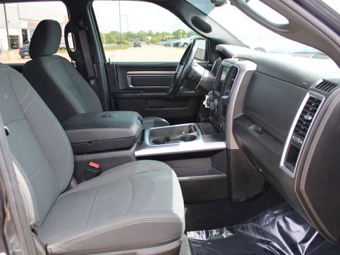 Used 2021 RAM 1500 Classic Warlock AWD/4WD image 8