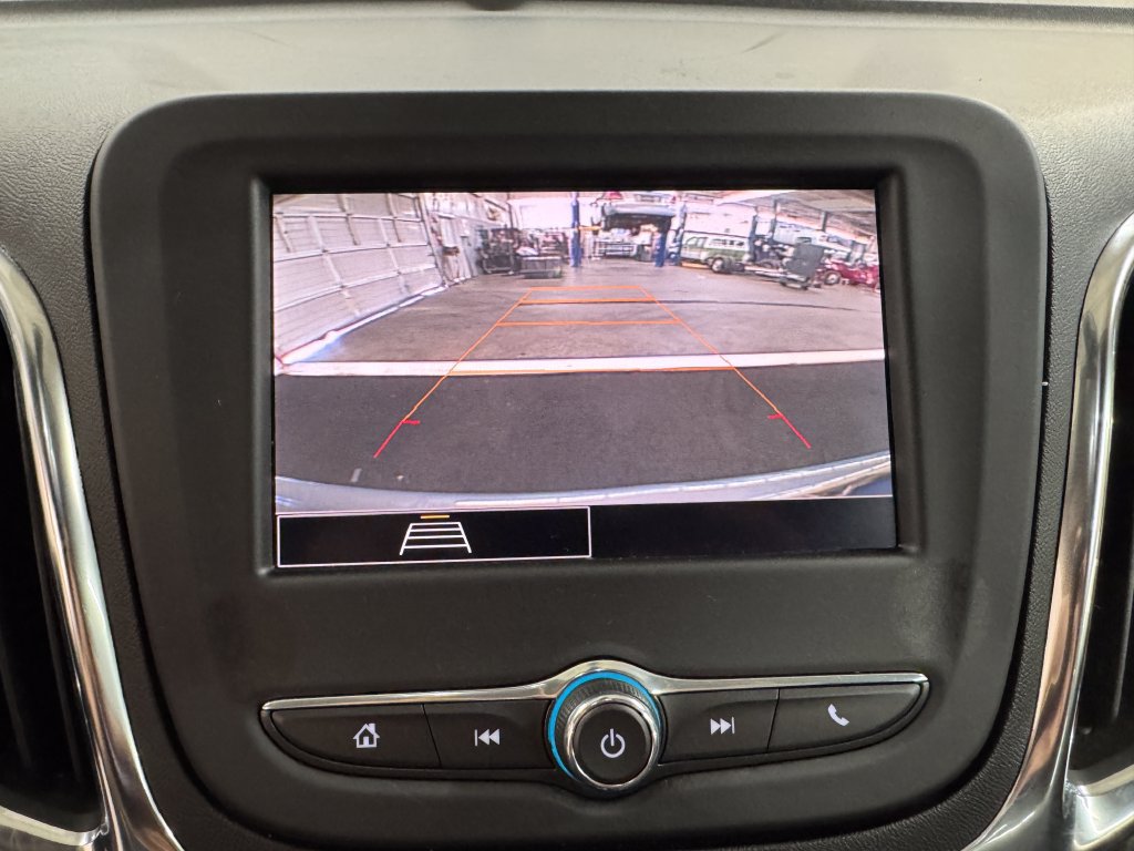 Used 2024 Chevrolet Equinox LT AWD/4WD image 19