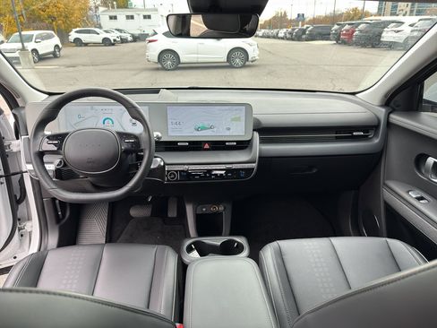 Used 2023 Hyundai Ioniq 5 Limited image 27