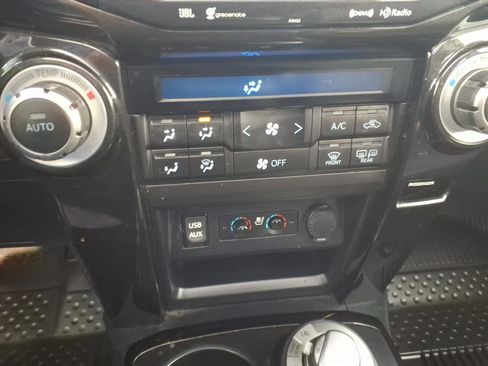 Used 2019 Toyota 4Runner Limited image 22