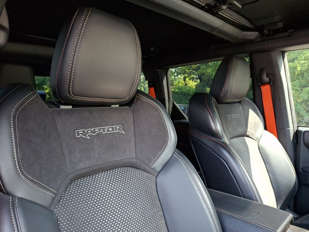 Used 2024 Ford Bronco Raptor w/ Interior Carbon Fiber Pack 6 AWD/4WD image 13