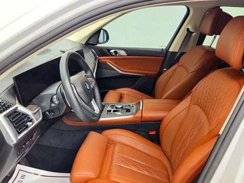 Used 2026 BMW X7 xDrive40i w/ Dynamic Handling Package image 21