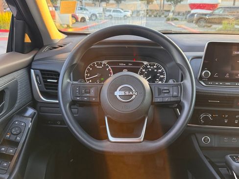 Certified 2023 Nissan Rogue S image 14