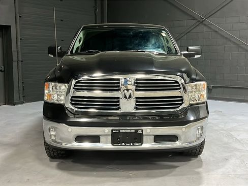 Used 2019 RAM 1500 Big Horn AWD/4WD image 2