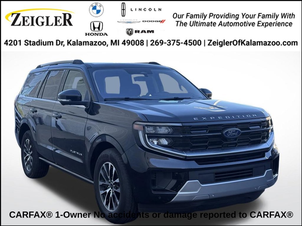 Used 2025 Ford Expedition Platinum AWD/4WD image 1