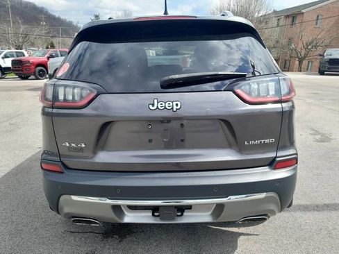 Used 2019 Jeep Cherokee Limited w/ Trailer Tow Group AWD/4WD image 6