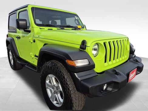 Used 2021 Jeep Wrangler Sport image 7