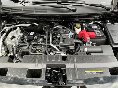 New 2026 Nissan Kicks S image 10