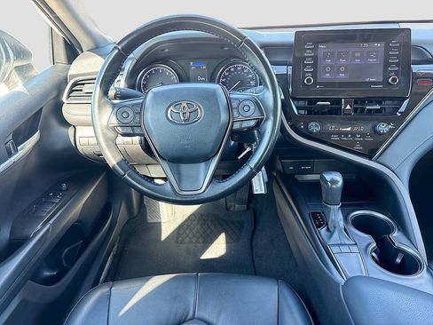 Used 2023 Toyota Camry SE image 20