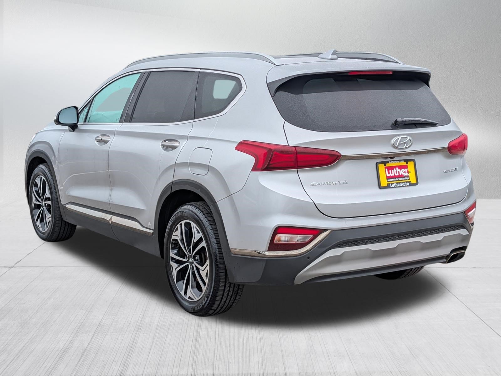 Used 2020 Hyundai Santa Fe Limited w/ Cargo Package AWD/4WD image 5