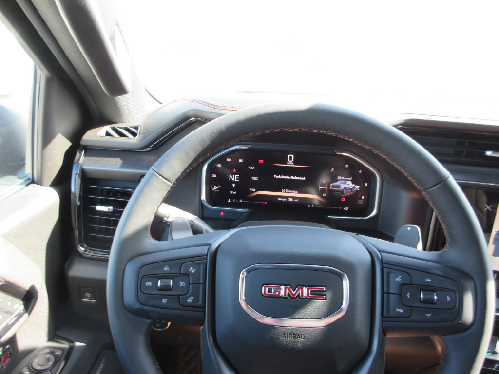New 2026 GMC Sierra 1500 AT4 w/ AT4 Premium Package AWD/4WD image 23