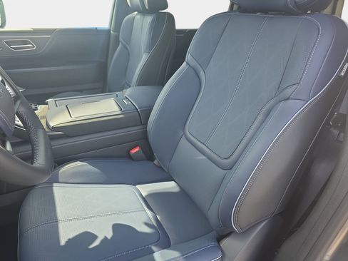 New 2026 INFINITI QX80 4WD w/ Sport Exterior Package image 15