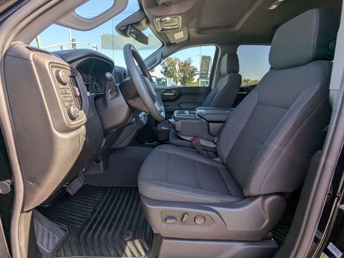 Used 2026 Chevrolet Silverado 1500 Custom w/ Turbomax Blackout Package AWD/4WD image 11