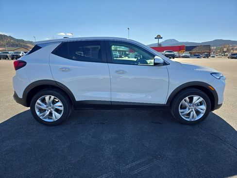 Certified 2025 Buick Encore GX Preferred image 10