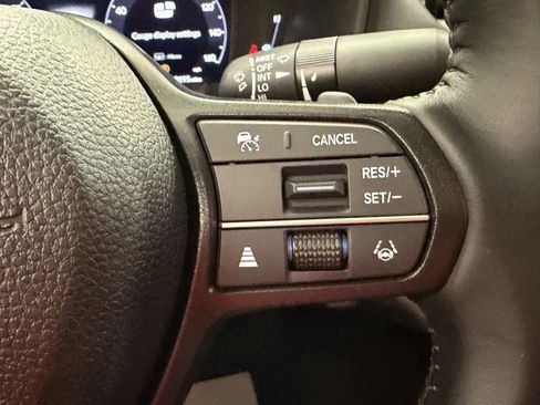 Used 2025 Honda Accord EX-L image 18