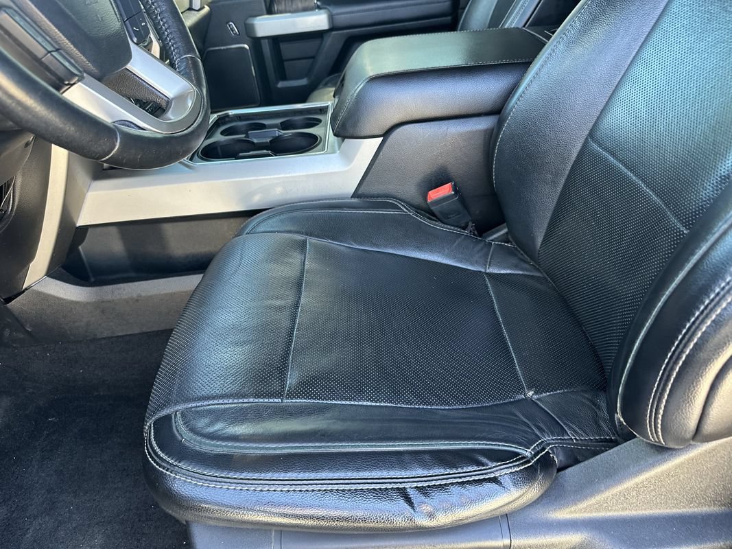Used 2018 Ford F250 Lariat w/ Lariat Value Package AWD/4WD image 35