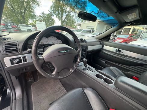 Used 2002 Ford Thunderbird image 10