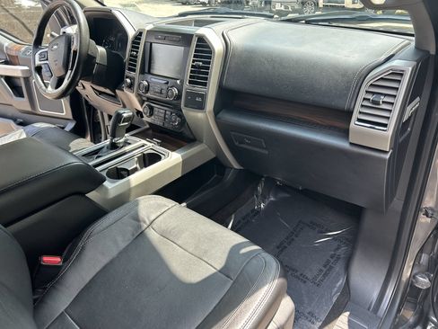 Used 2015 Ford F150 Lariat AWD/4WD image 29