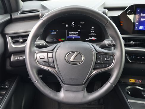 Used 2025 Lexus UX 300h FWD w/ Accessory Package (Z1) image 16