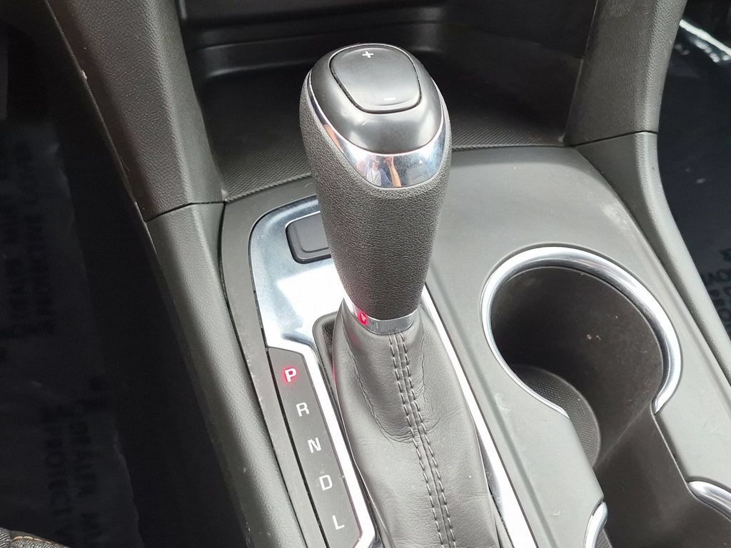 Used 2021 Chevrolet Equinox LT AWD/4WD image 26