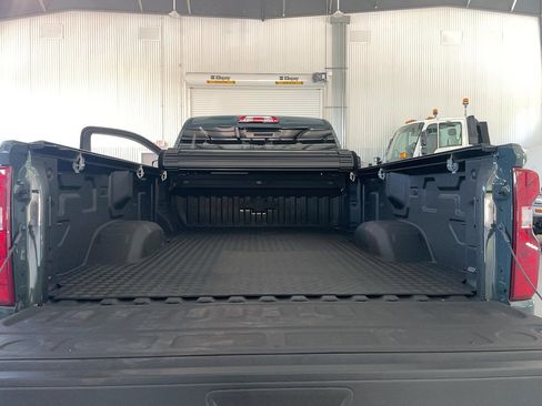 Used 2025 Chevrolet Silverado 2500 LT AWD/4WD image 10