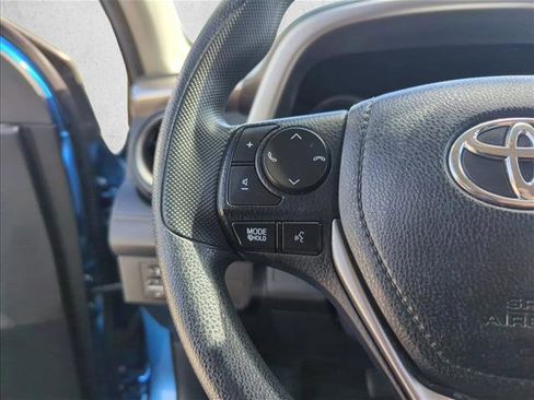 Certified 2018 Toyota RAV4 LE image 17