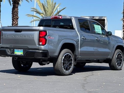 New 2026 Chevrolet Colorado Z71 w/ Technology Package AWD/4WD image 3