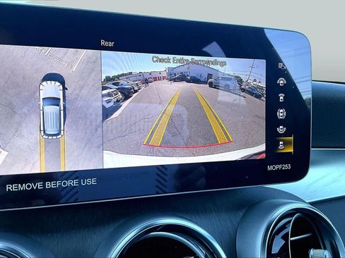 Used 2022 Mercedes-Benz GLC 300 4MATIC image 26