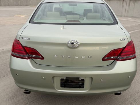 Used 2008 Toyota Avalon XLS FWD image 22