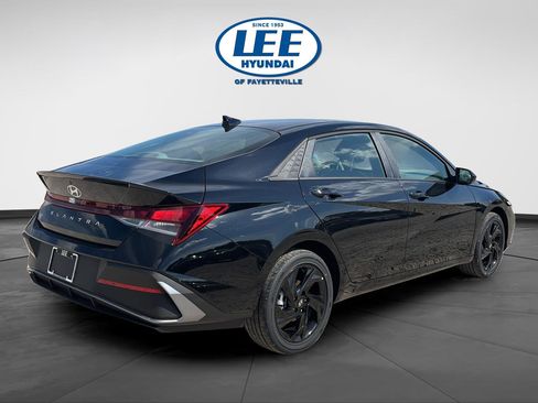 New 2026 Hyundai Elantra Sport FWD image 3