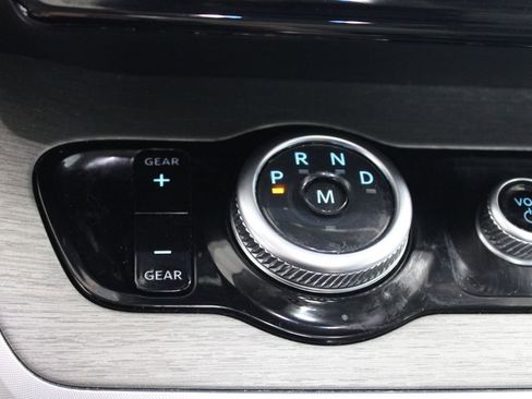Used 2025 Ford Expedition Platinum AWD/4WD image 49
