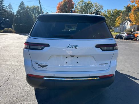 Used 2022 Jeep Grand Cherokee L Limited image 4
