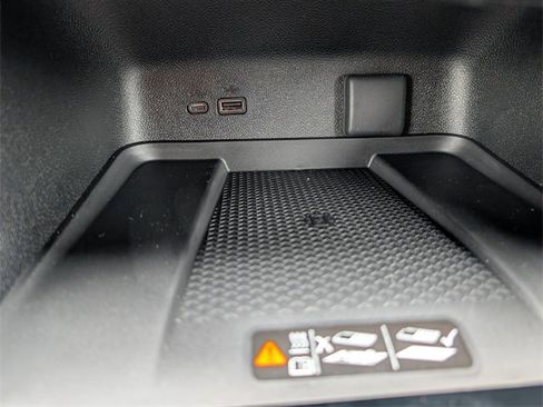 New 2026 Chevrolet Traverse LT w/ Driver Confidence Package image 21