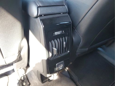 Used 2024 Jeep Compass Latitude image 18