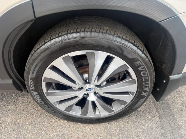 Used 2019 Subaru Ascent Limited AWD/4WD image 17